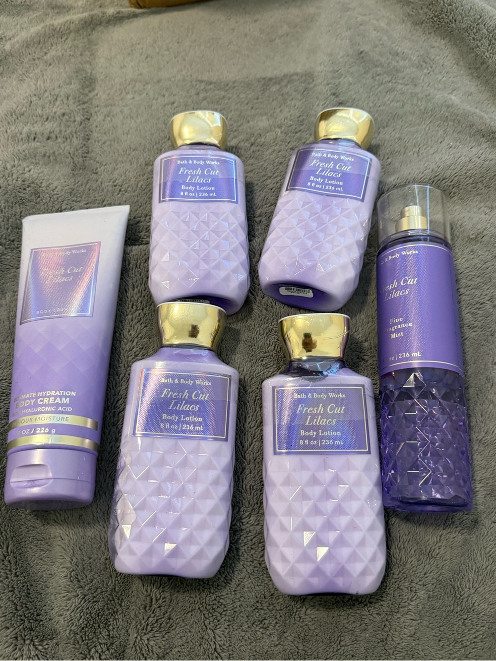 Bath & Body Works Fresh Cut Lilacs Body Lotion & Mist Set - Lavender Purple